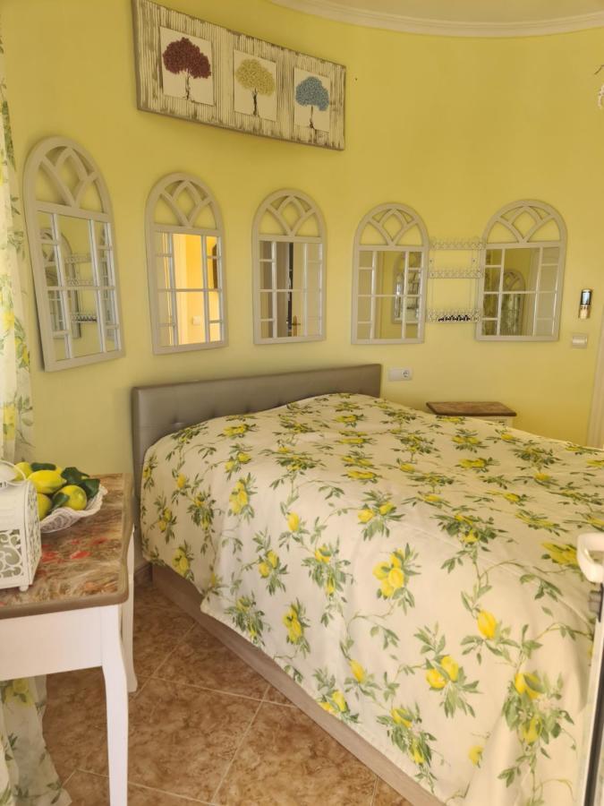 Maison d'hôtes Chateau Angelique à Valence Extérieur photo